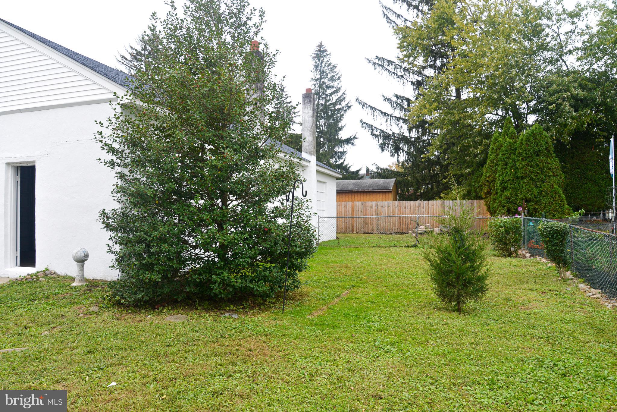 ELMWOOD TERR - Residential