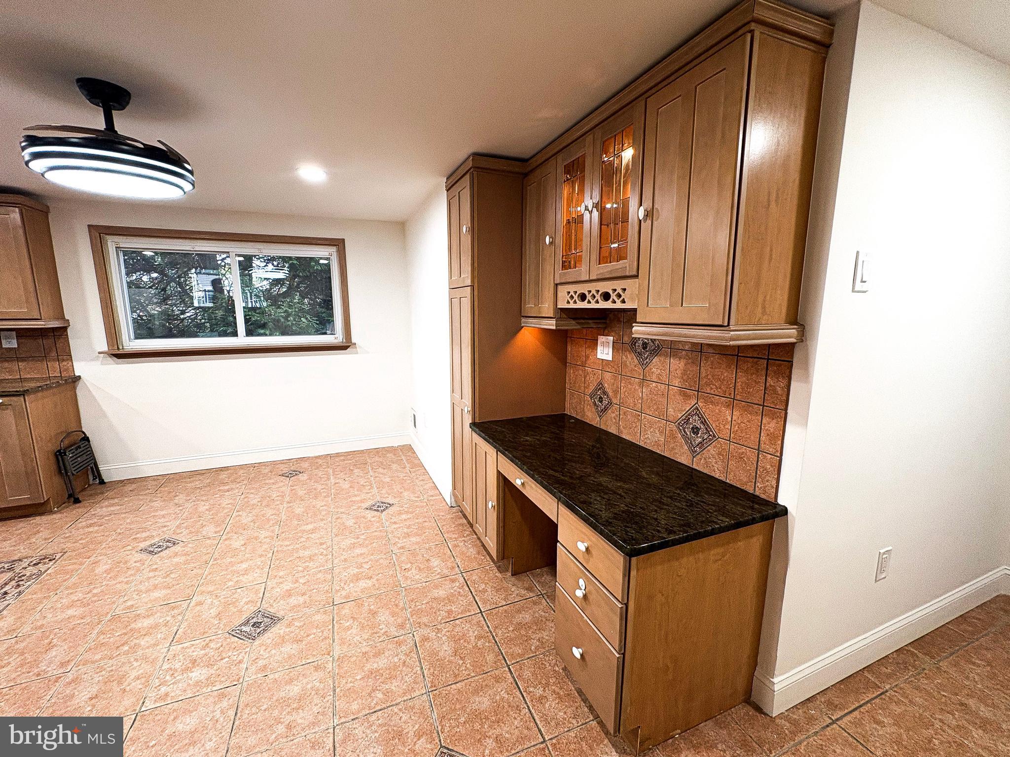 ELMWOOD TERR - Residential