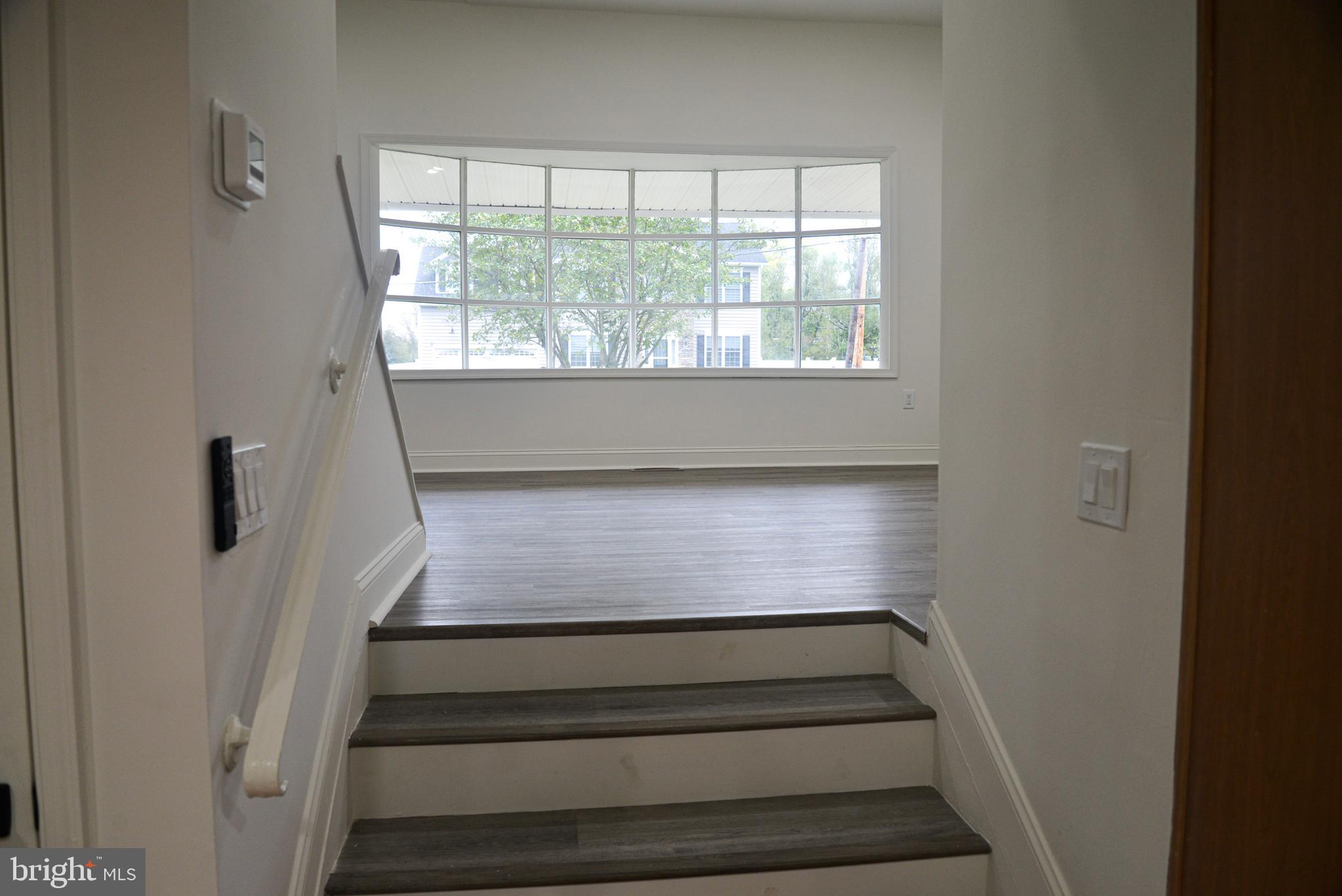 ELMWOOD TERR - Residential