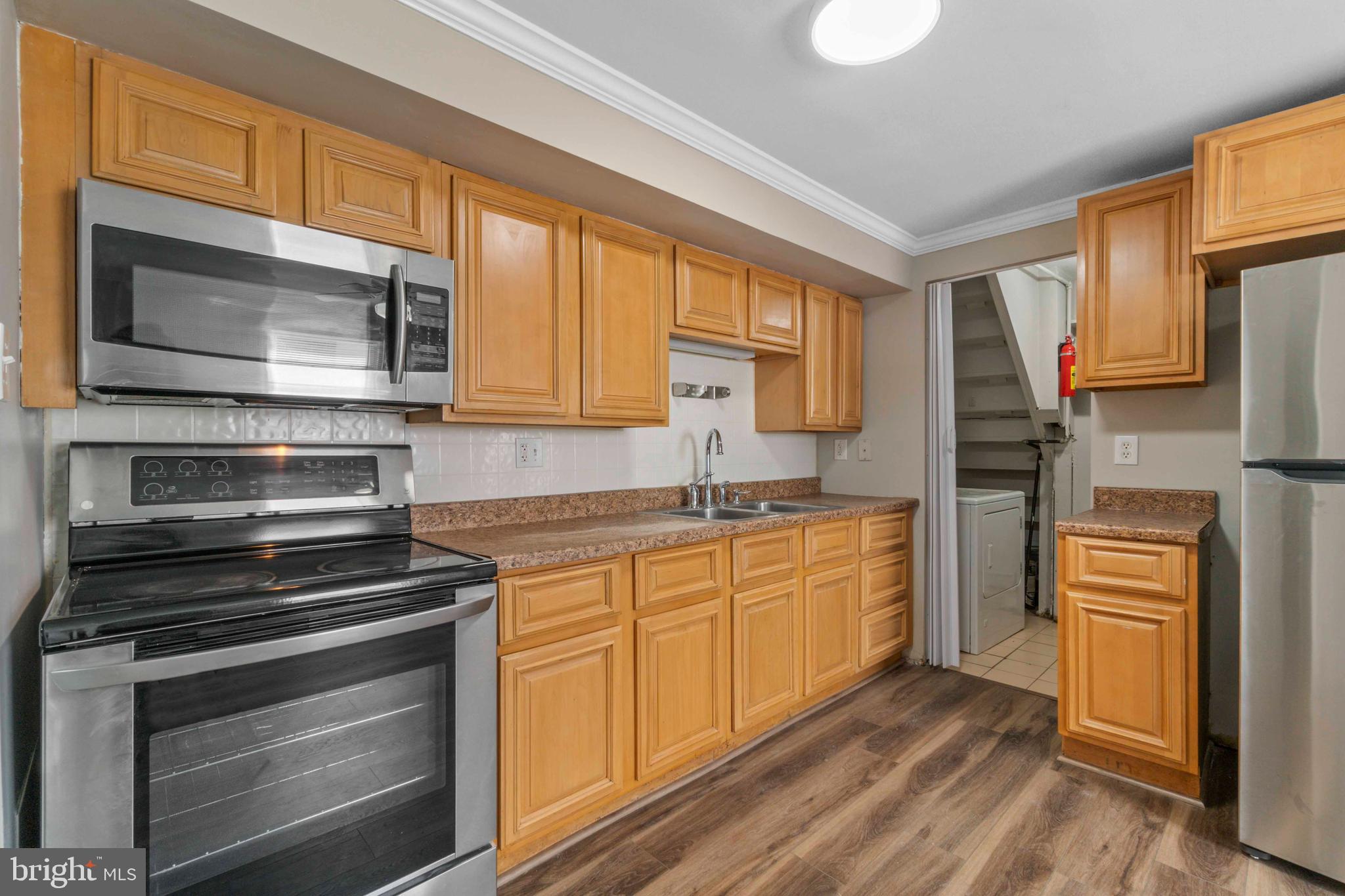 PARKSIDE HEIGHTS - Residential Lease
