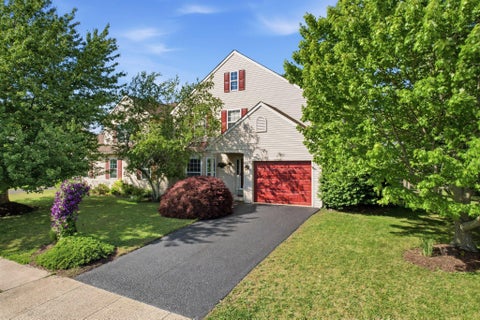 Townhouse For Sale - 205 Nelis Court Ct<br/> Montgomery County, TELFORD, PA 18969