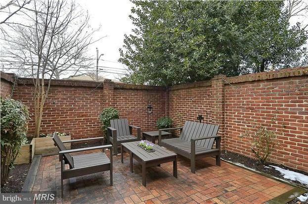 KINGS ROWE - Residential Lease