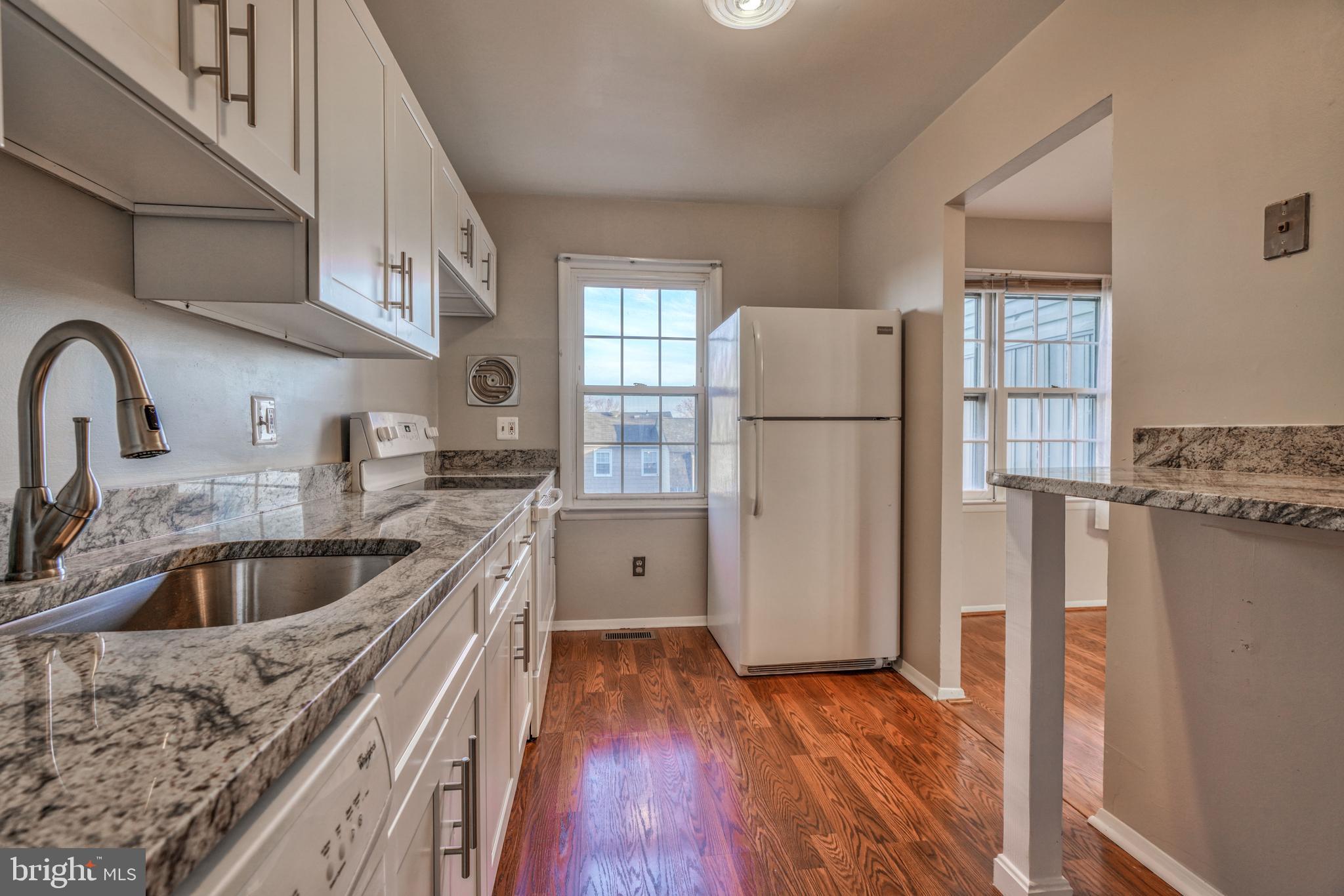 BELMONT SOUTH - Residential Lease