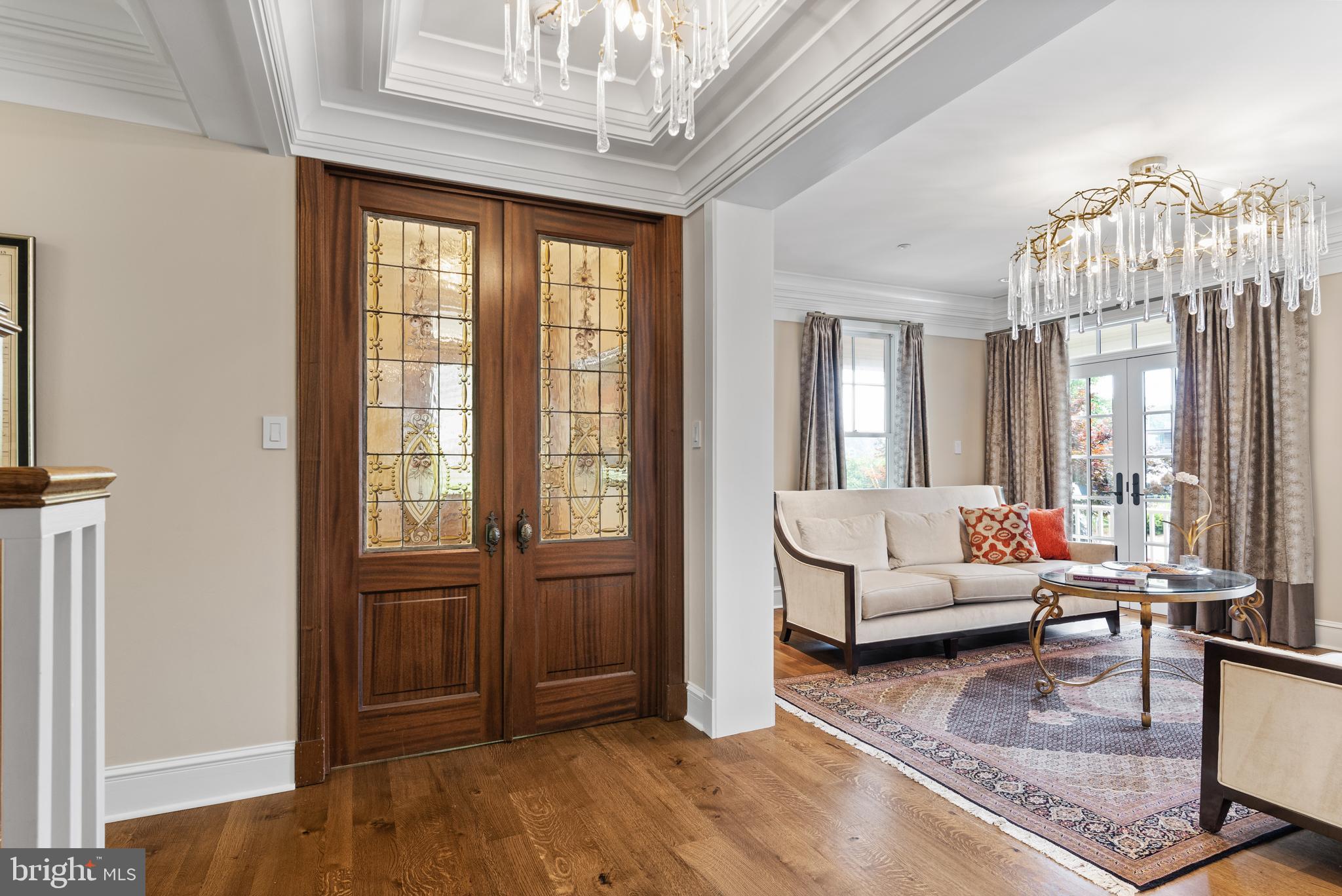 HISTORIC DISTRICT - Residential