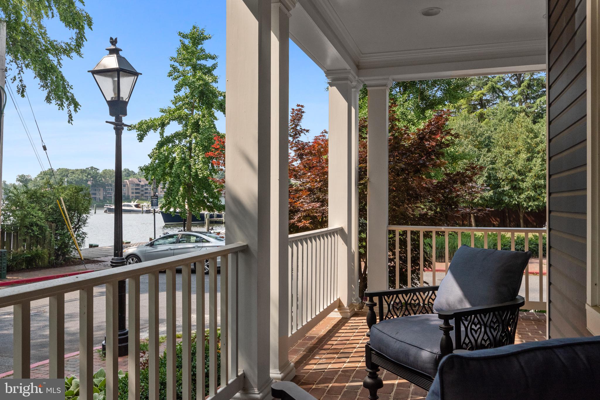 HISTORIC DISTRICT - Residential