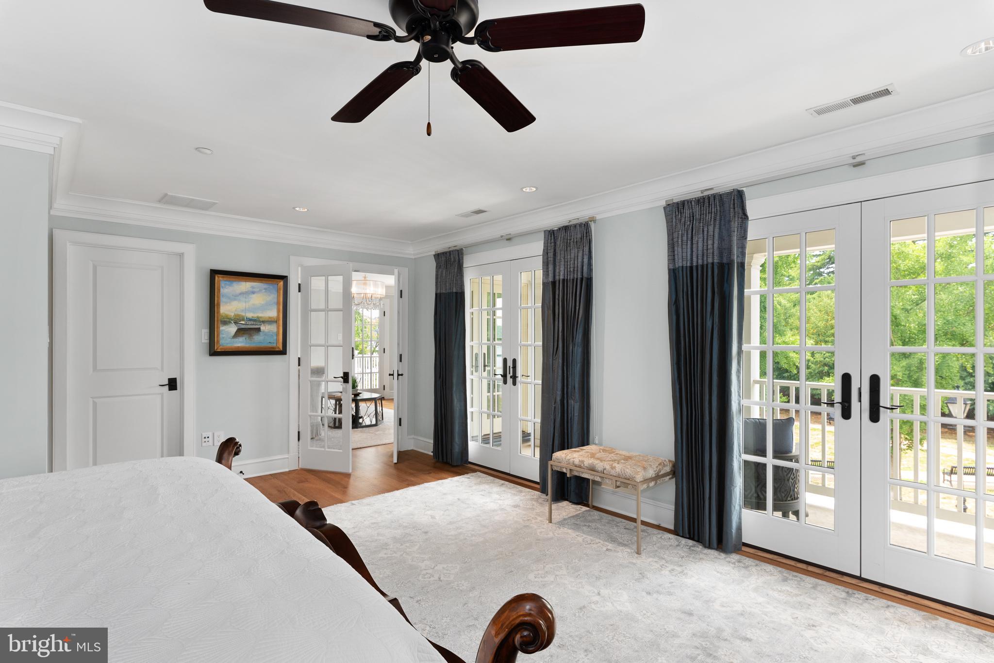 HISTORIC DISTRICT - Residential