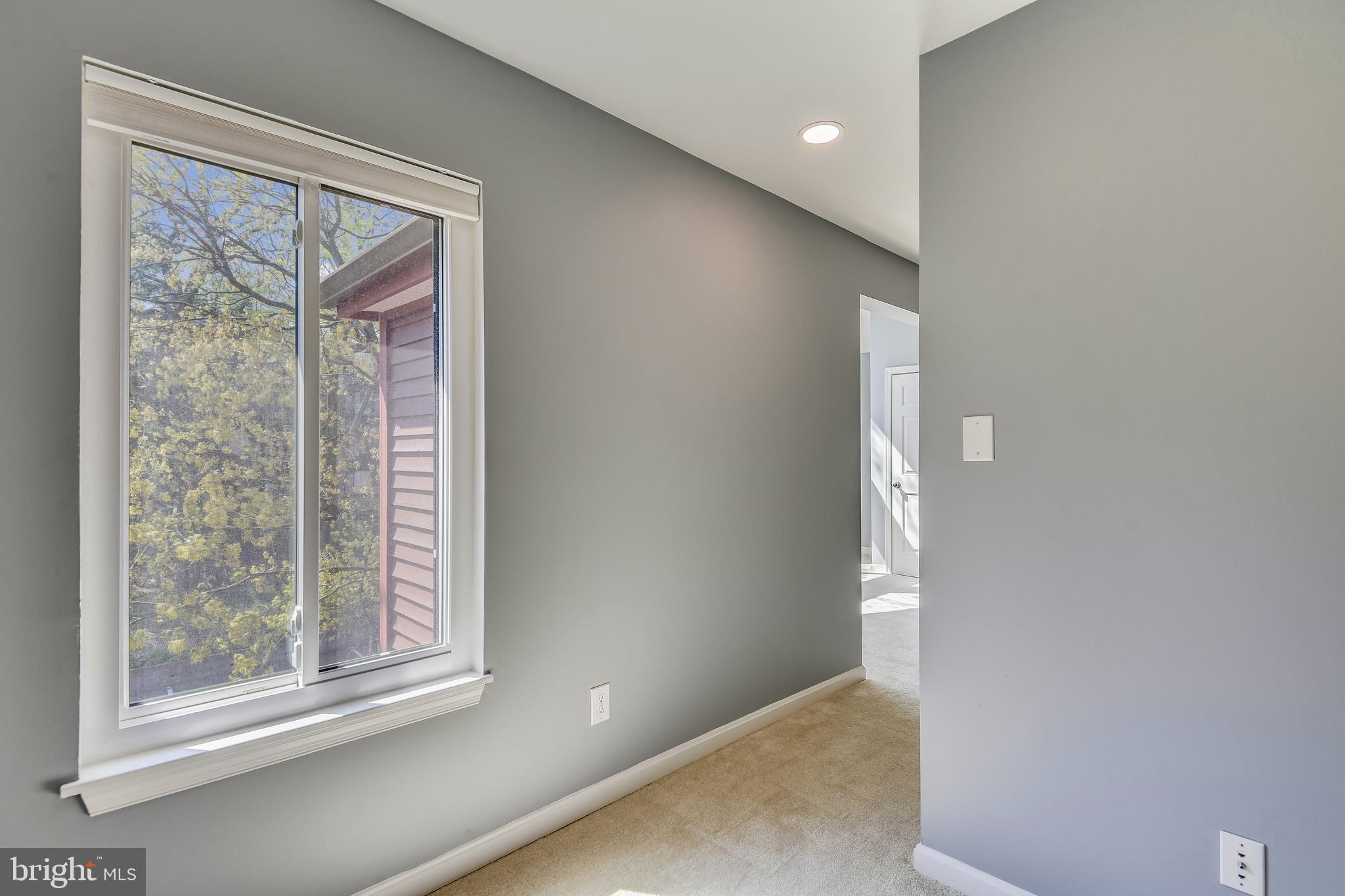 LEE OAKS - Residential