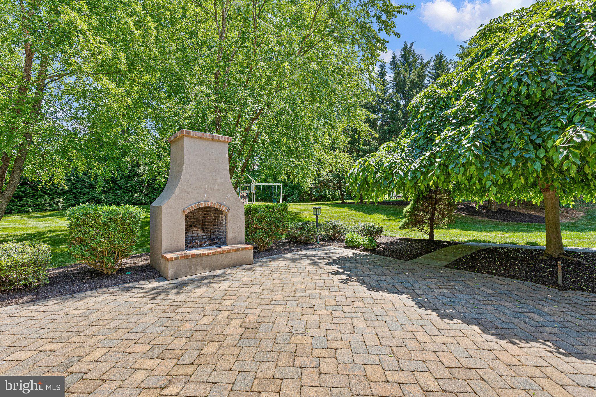 SOMERSET LAKE - Residential