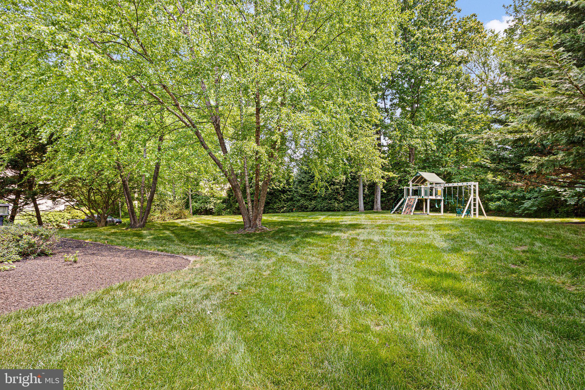 SOMERSET LAKE - Residential