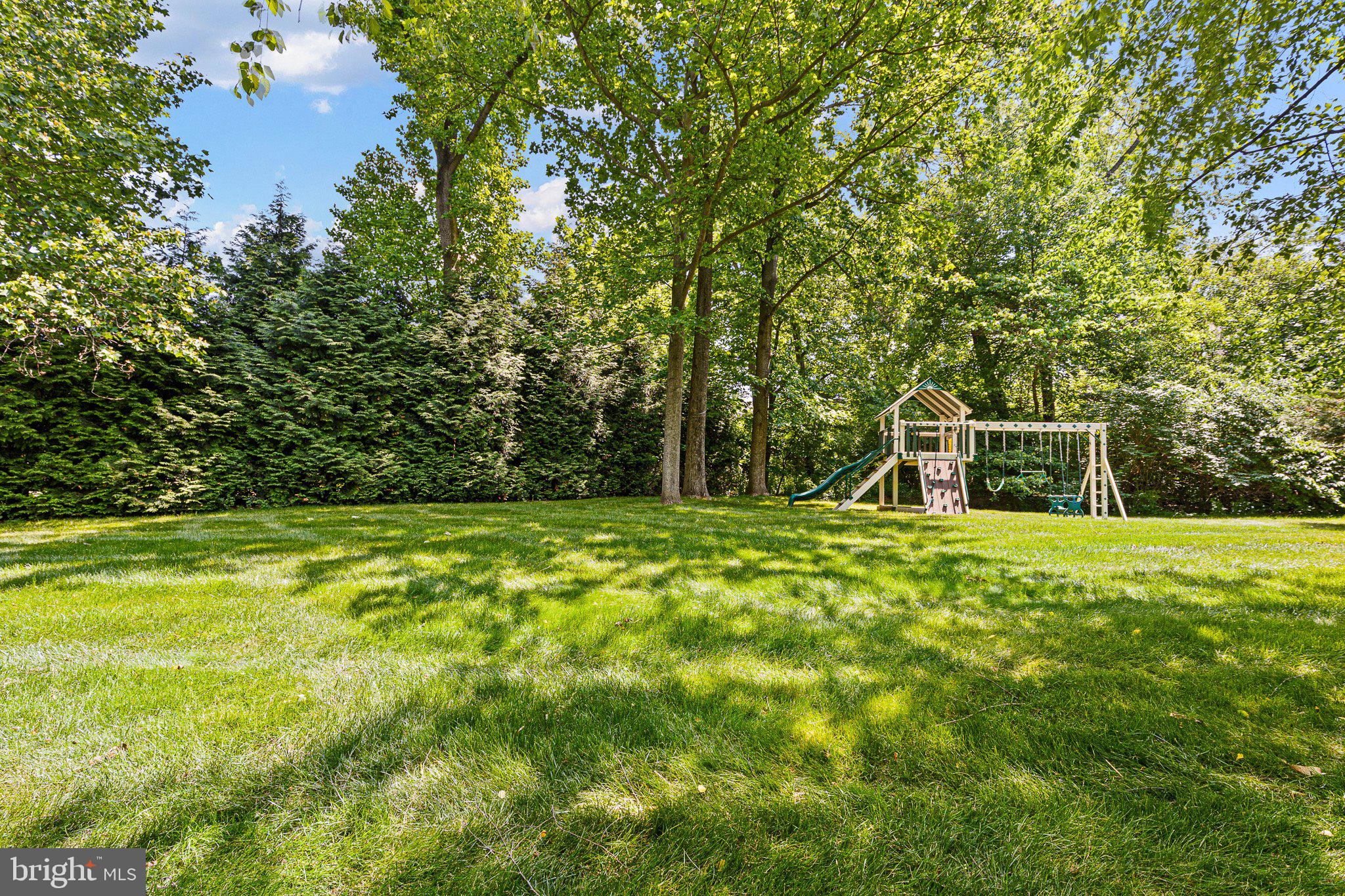 SOMERSET LAKE - Residential