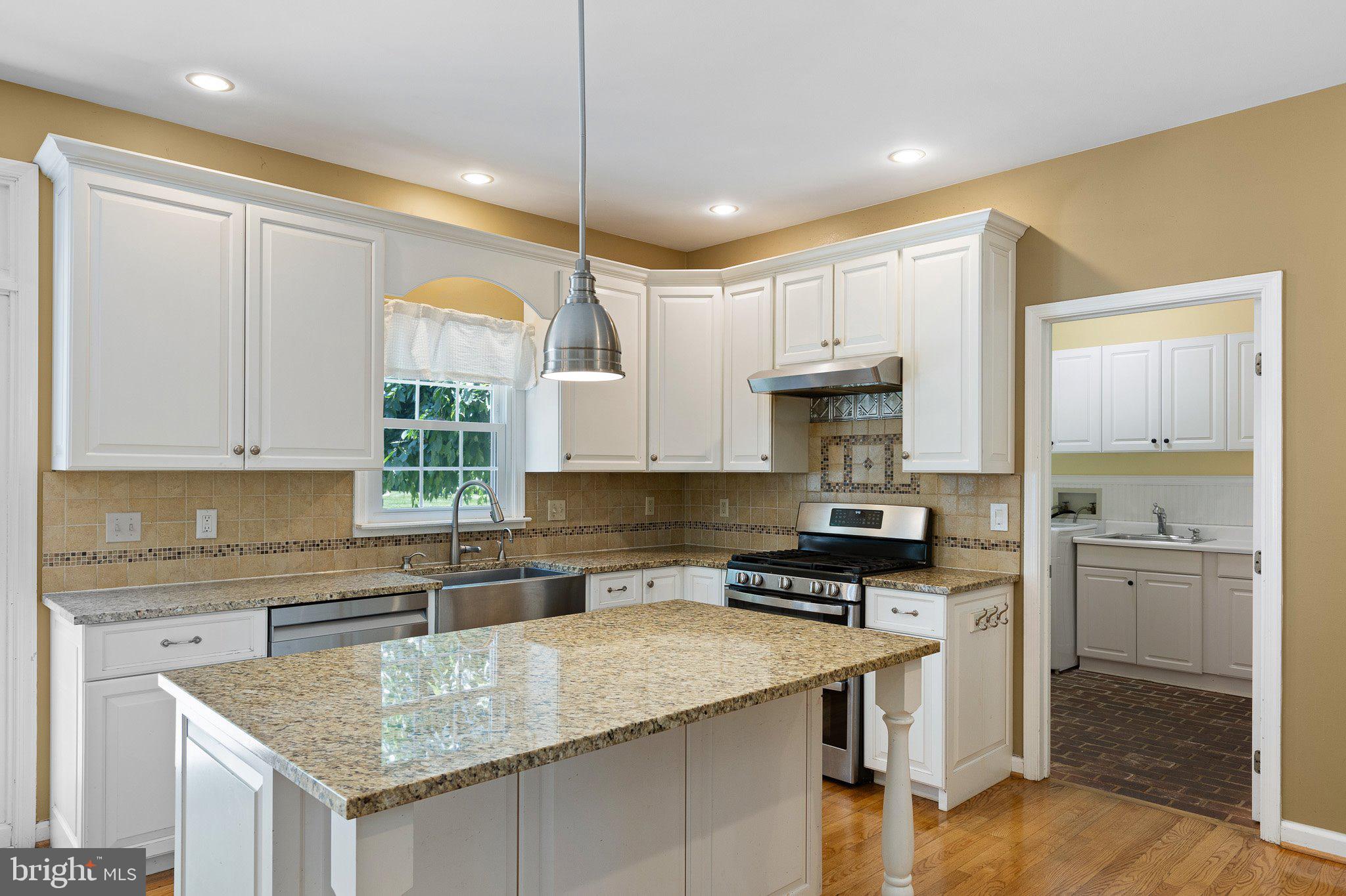 SOMERSET LAKE - Residential