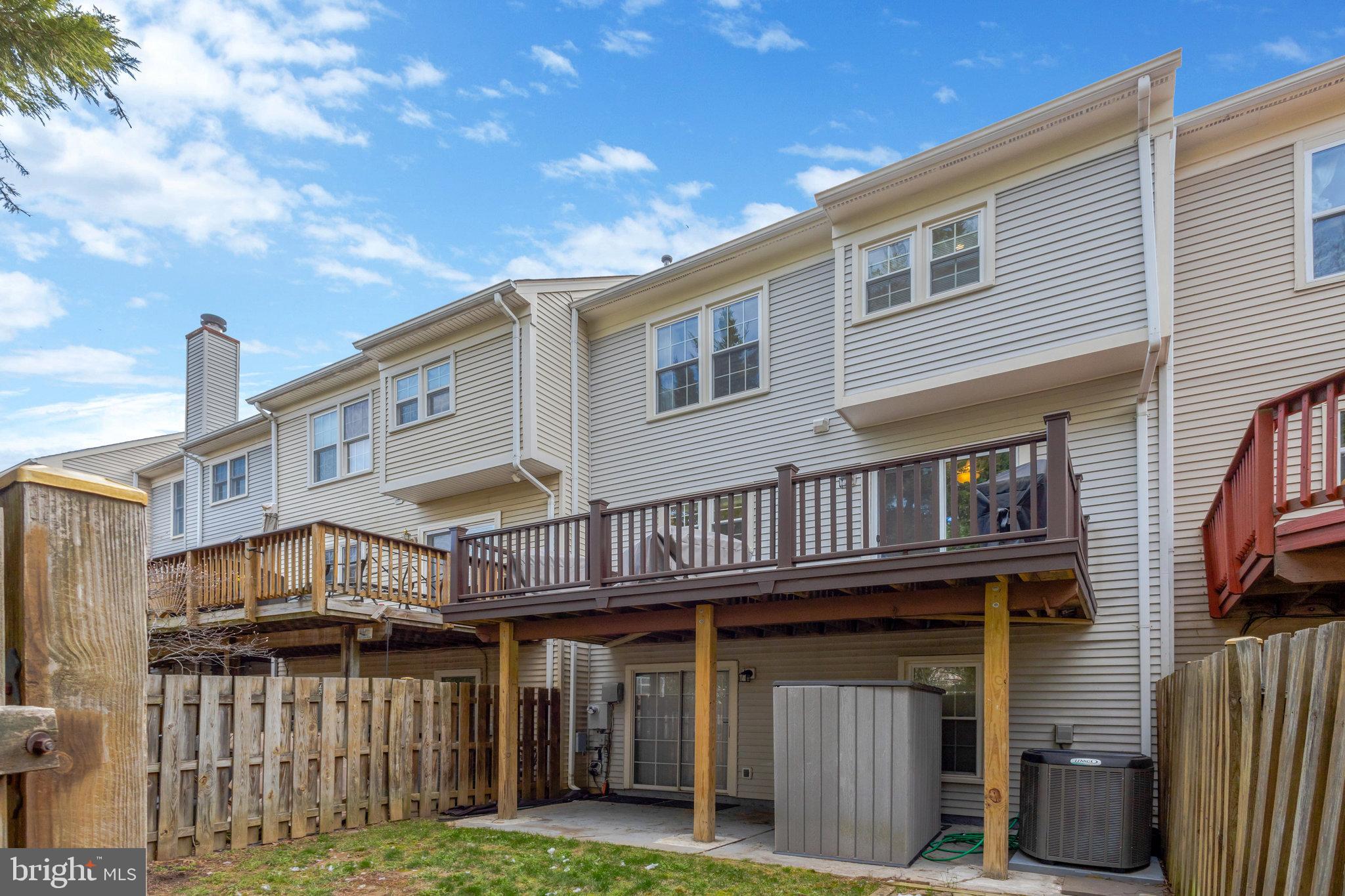 THE MEWS - Residential Lease