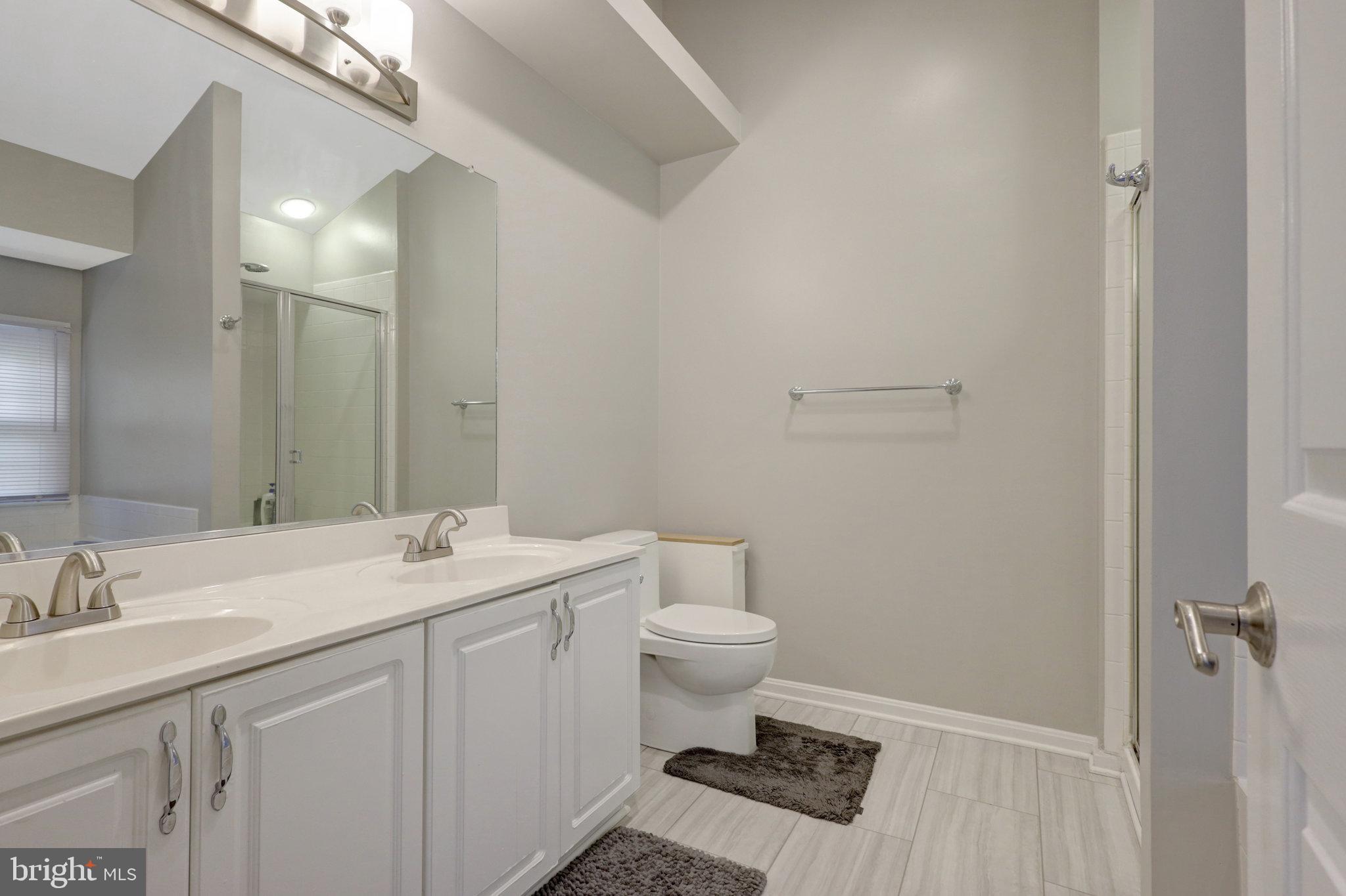 THE MEWS - Residential Lease