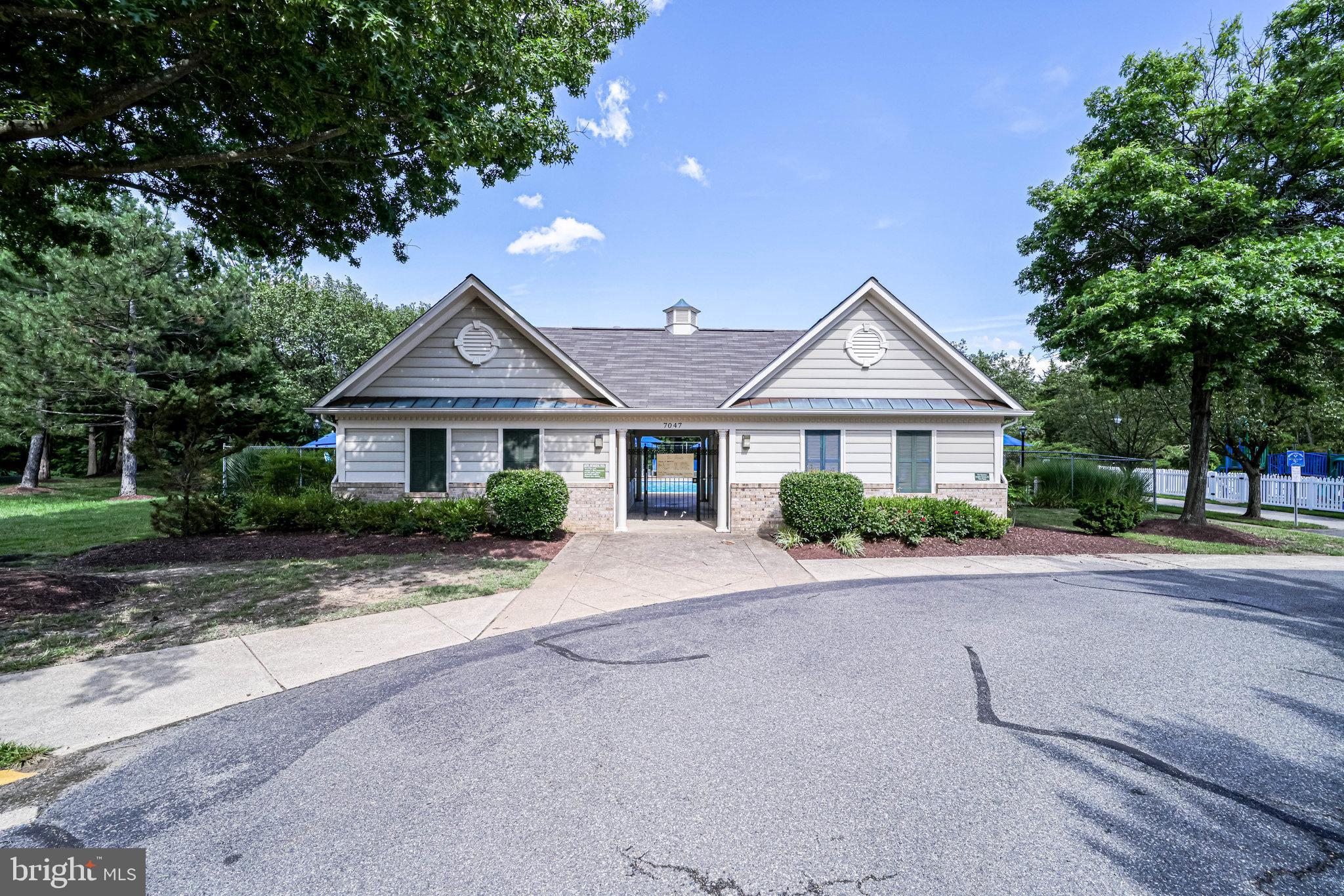 THE MEWS - Residential Lease