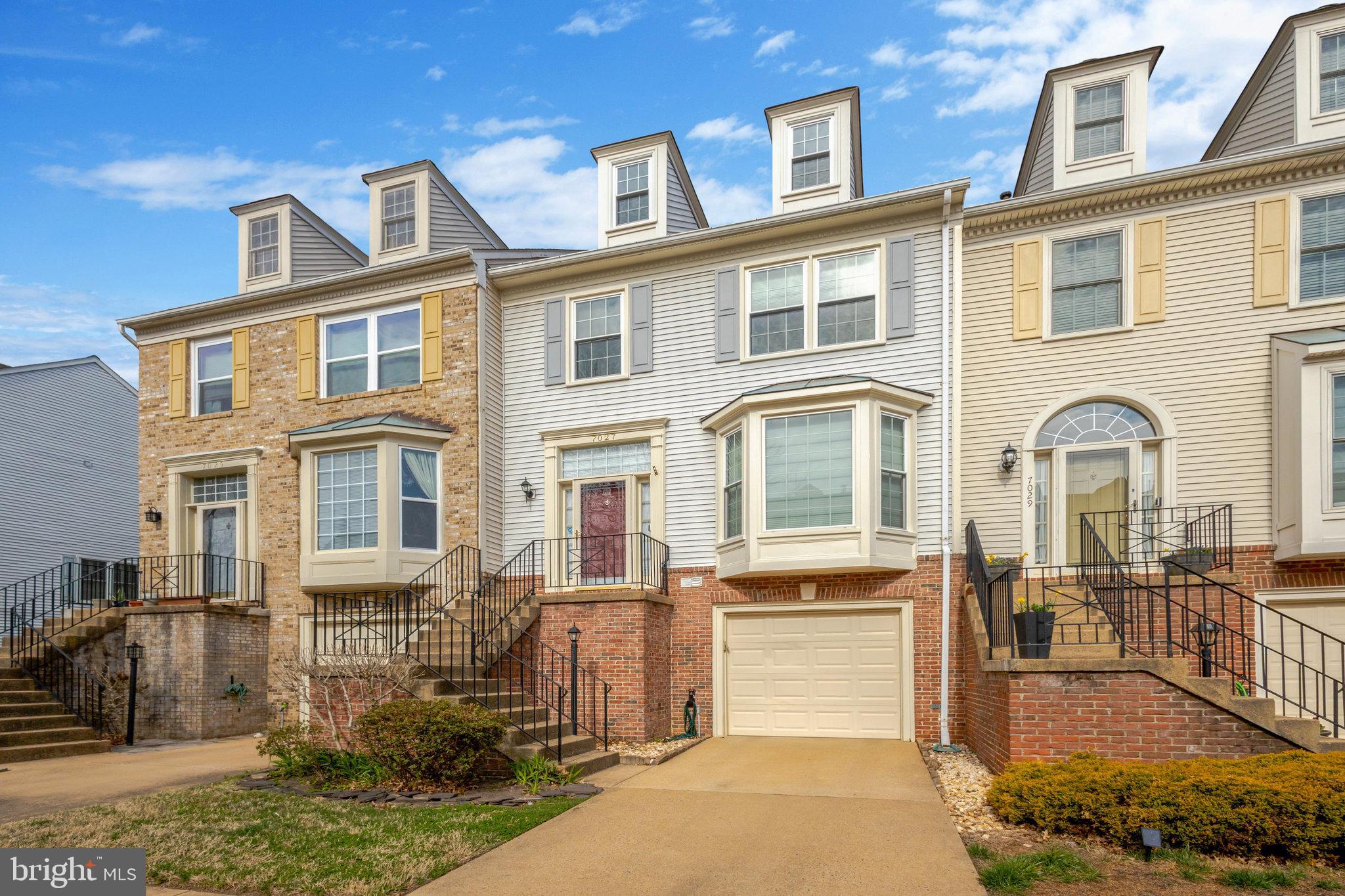 THE MEWS - Residential Lease