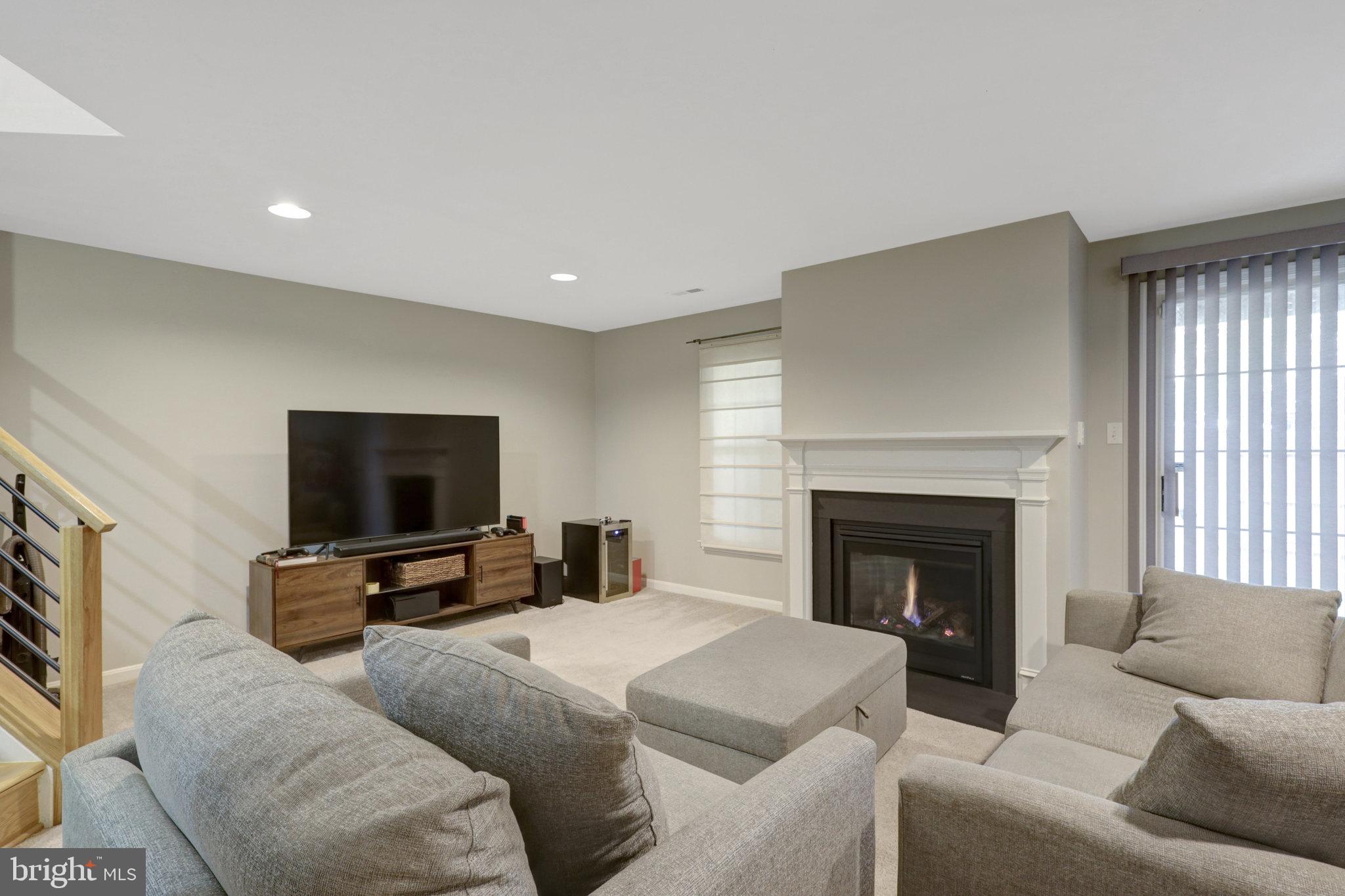 THE MEWS - Residential Lease