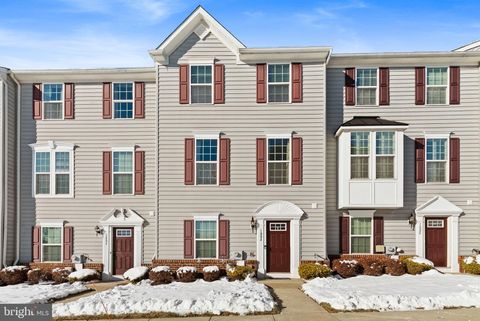 1004 SEMINICK ALLEY PHOENIXVILLE PA 19460