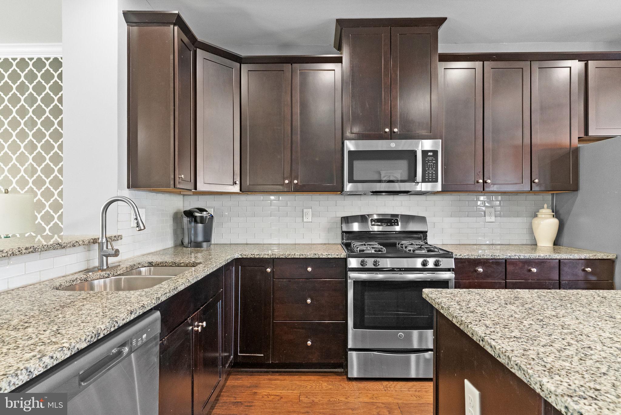 FILLMORE VILLAGE - Residential