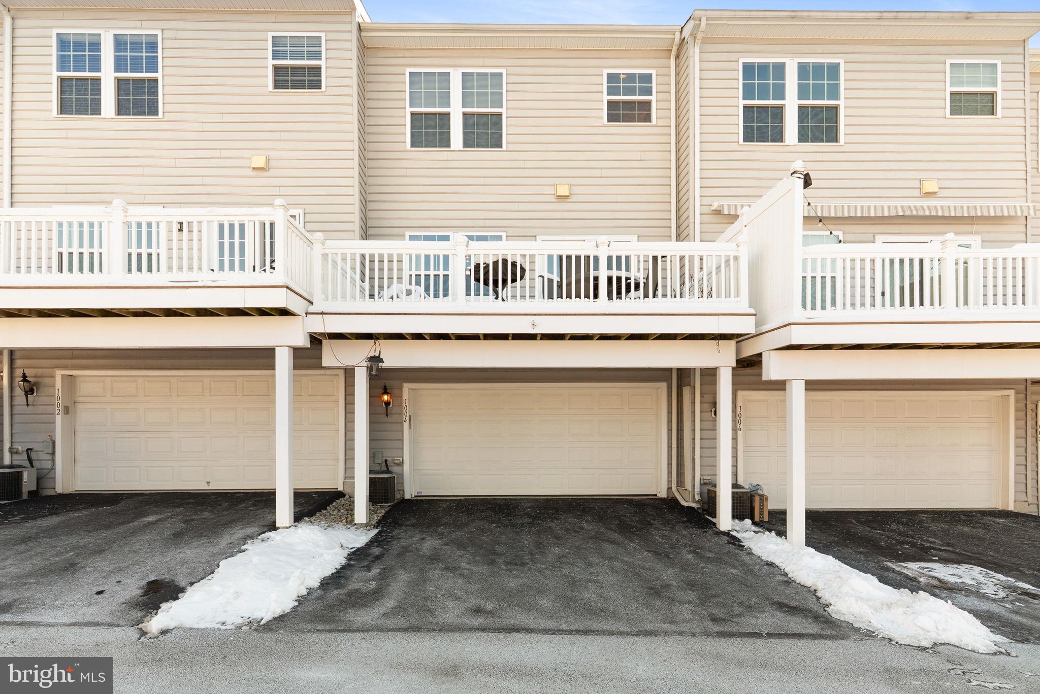 FILLMORE VILLAGE - Residential