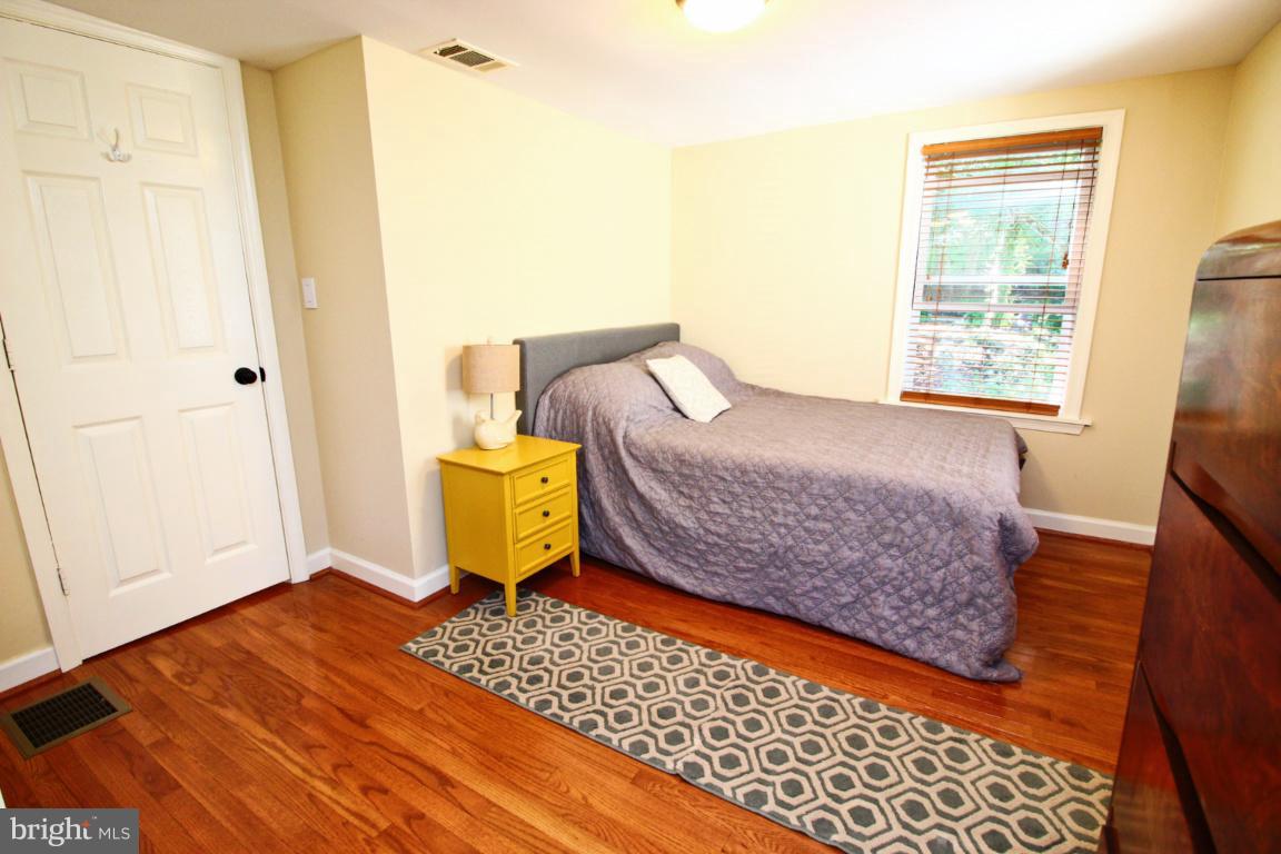 MOUNT WASHINGTON - Residential