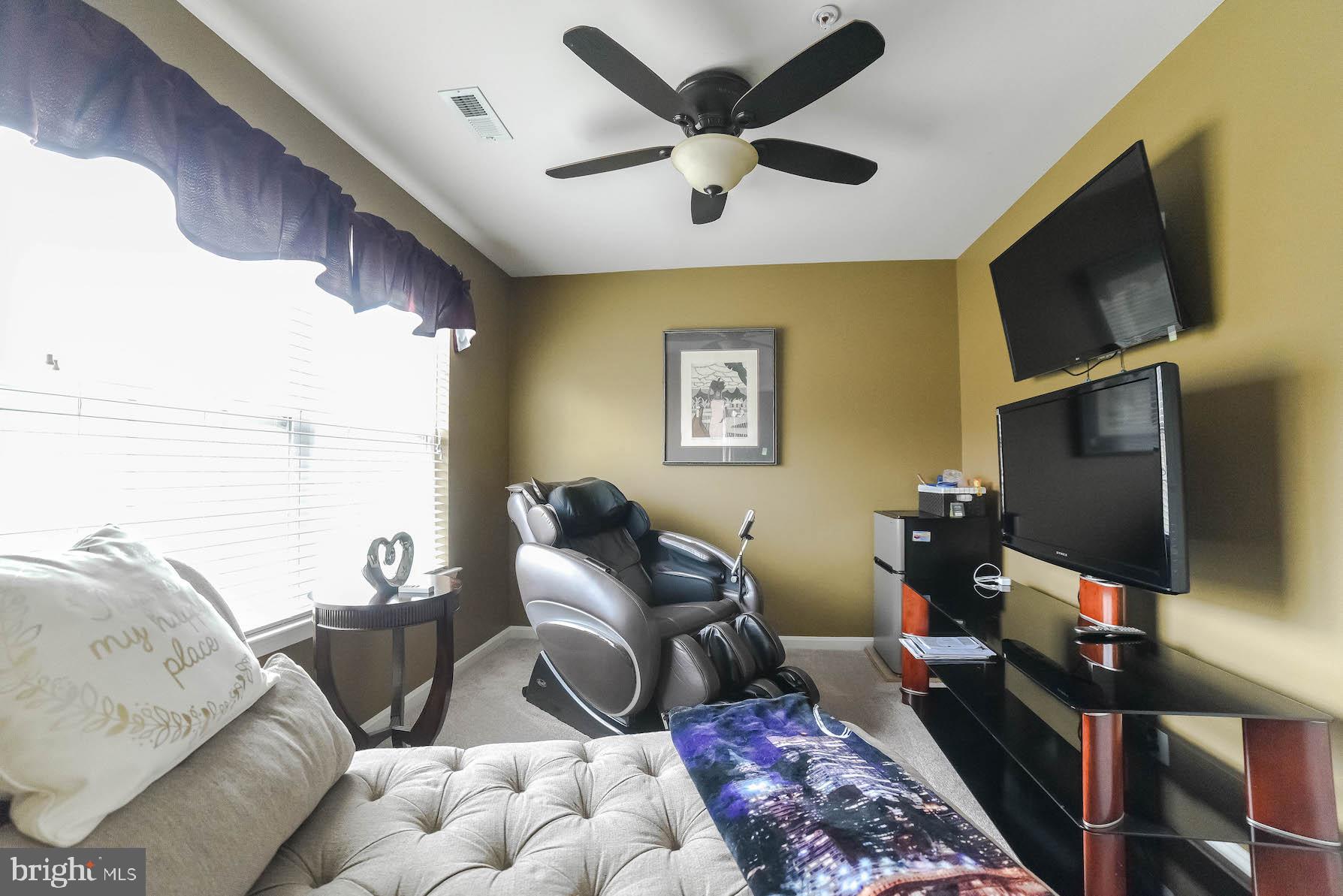 BEN OAKS - Residential