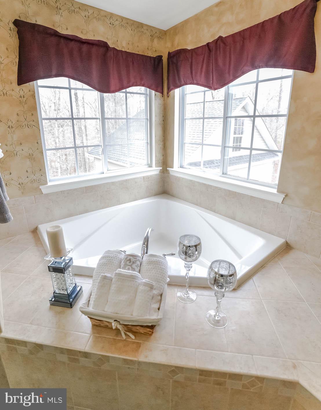 BEN OAKS - Residential