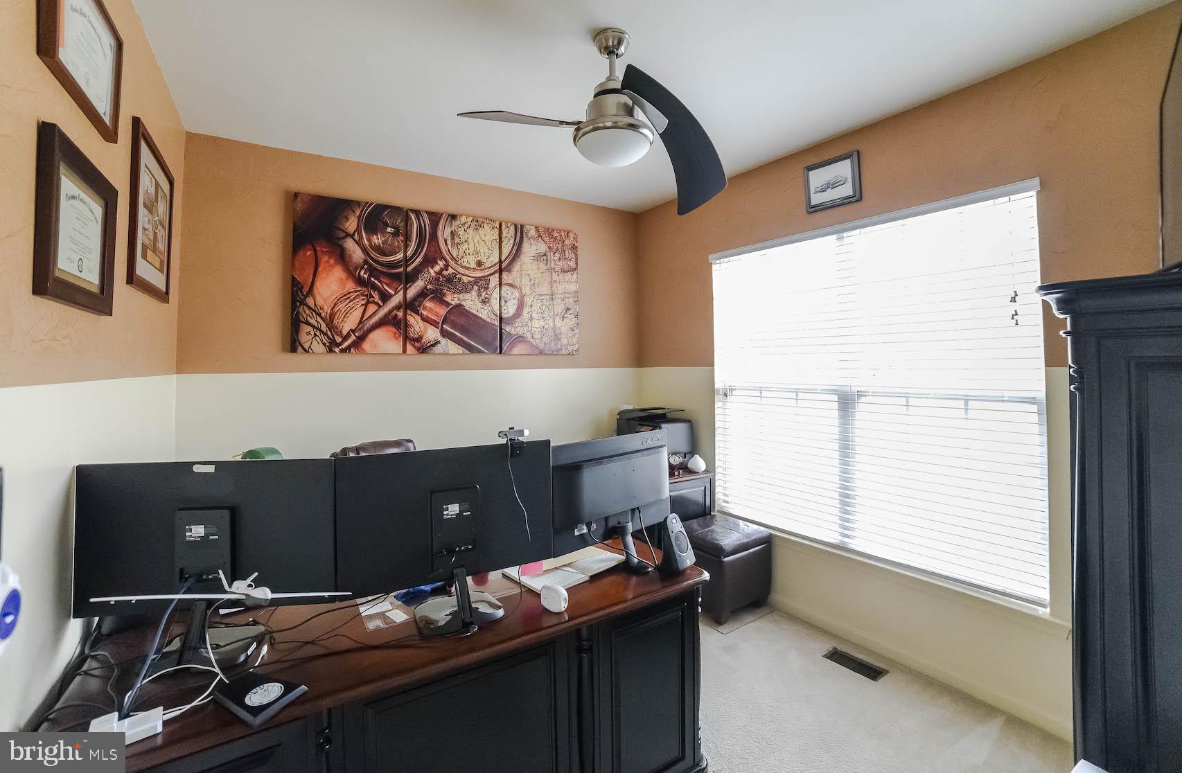 BEN OAKS - Residential