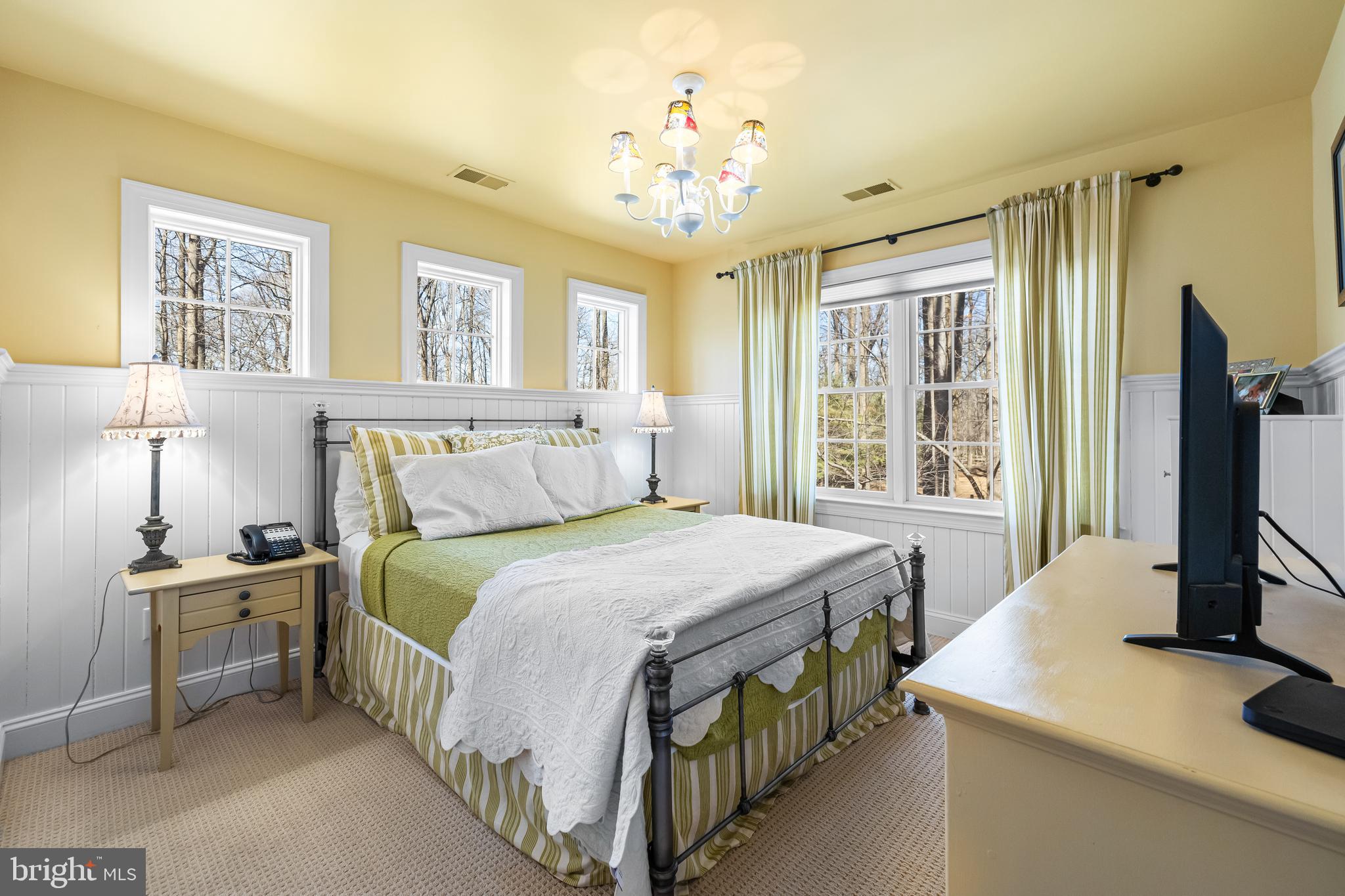 BULLOCK FARM - Residential