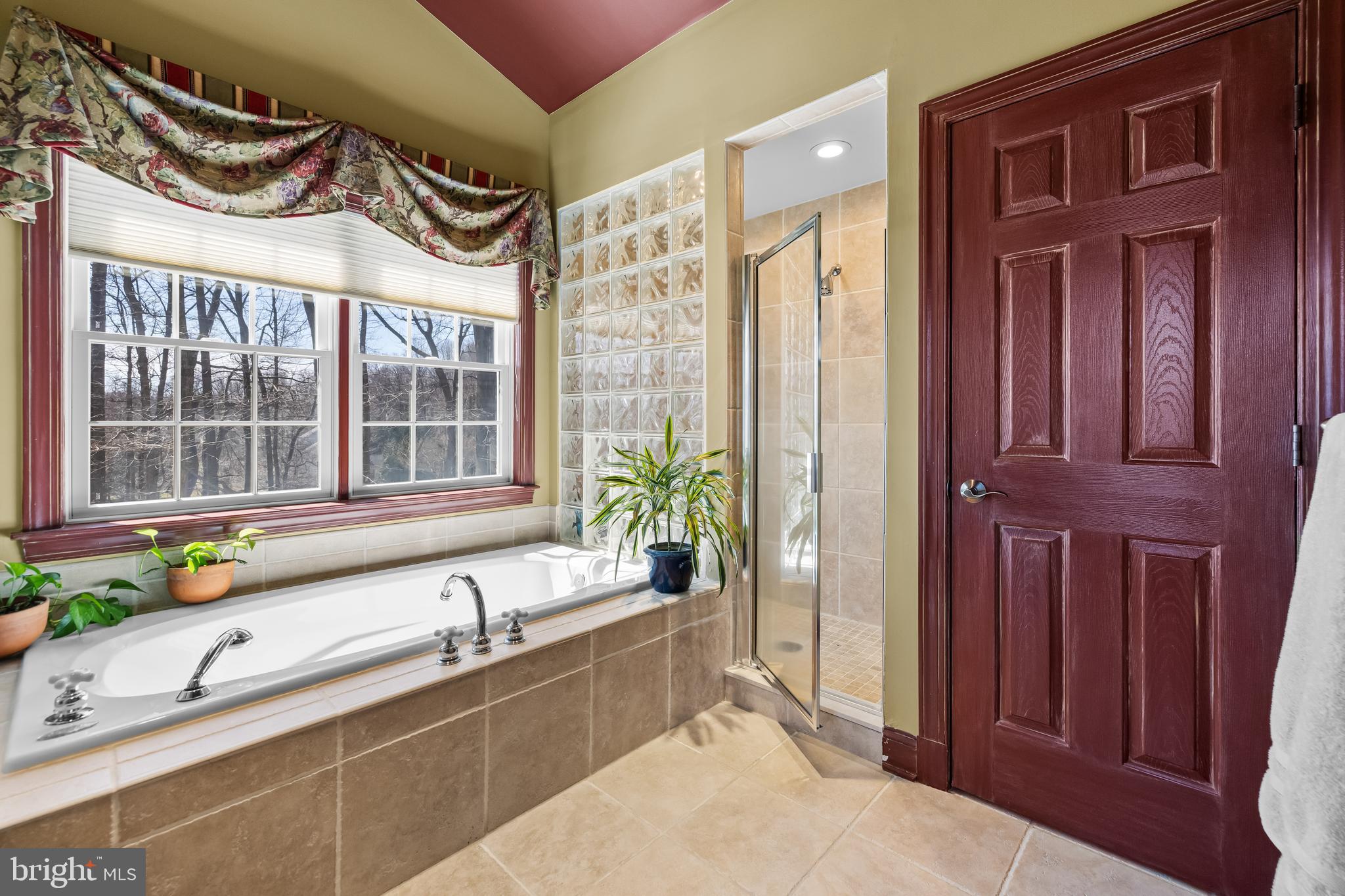 BULLOCK FARM - Residential