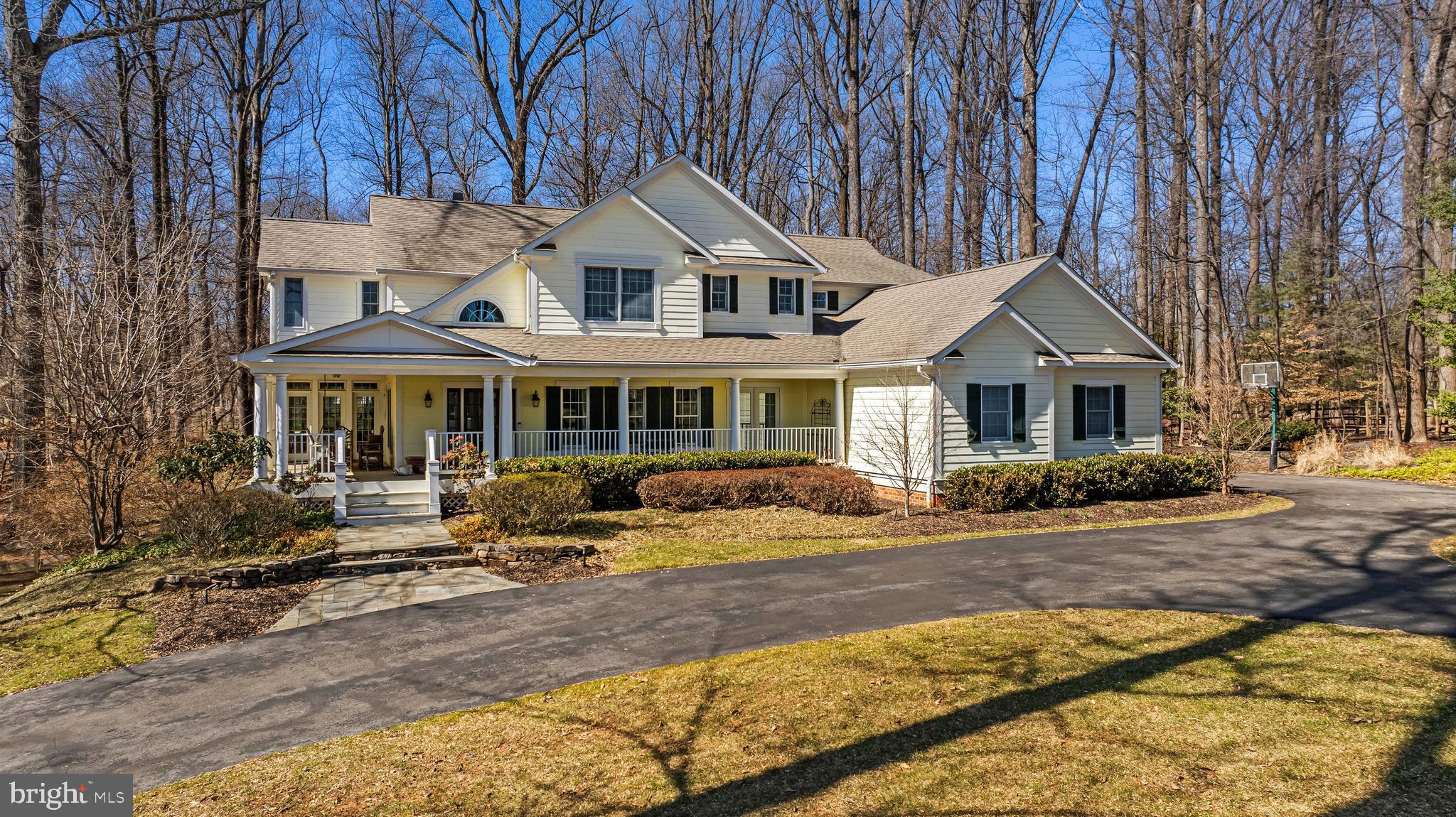 1655 BULLOCK CIRCLE