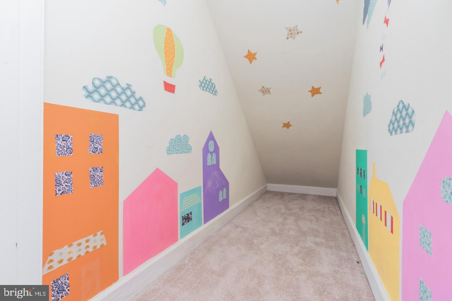 MARTINSBURG STATION - Residential