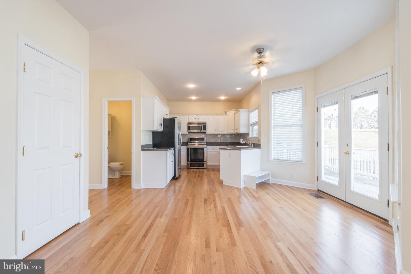 MARTINSBURG STATION - Residential