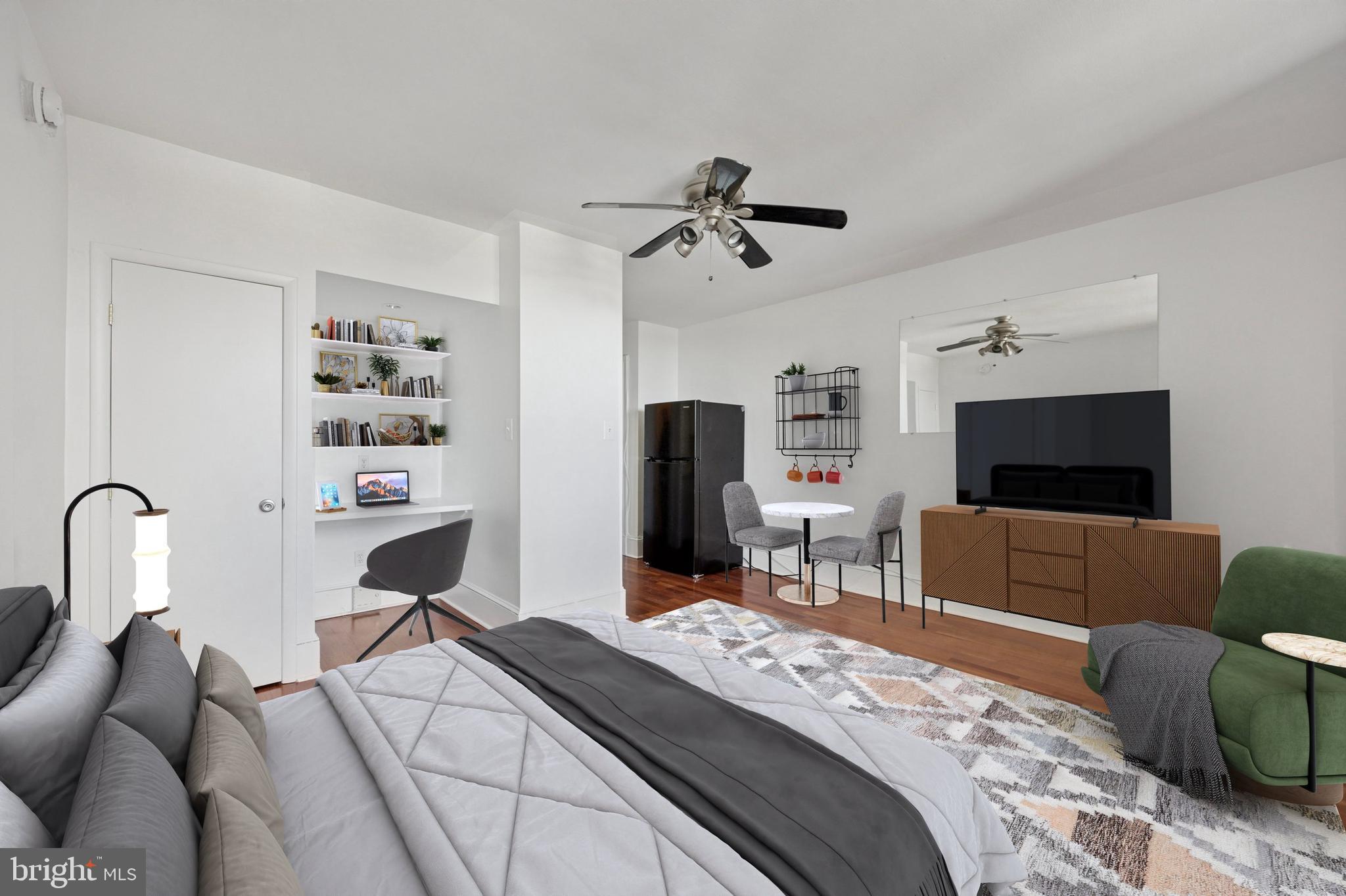 AVENUE OF THE ARTS - Residential