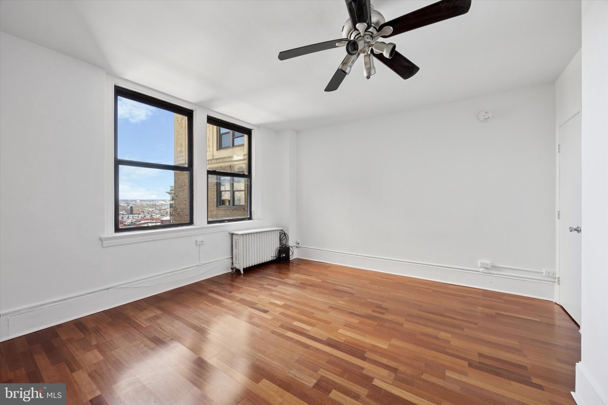 AVENUE OF THE ARTS - Residential