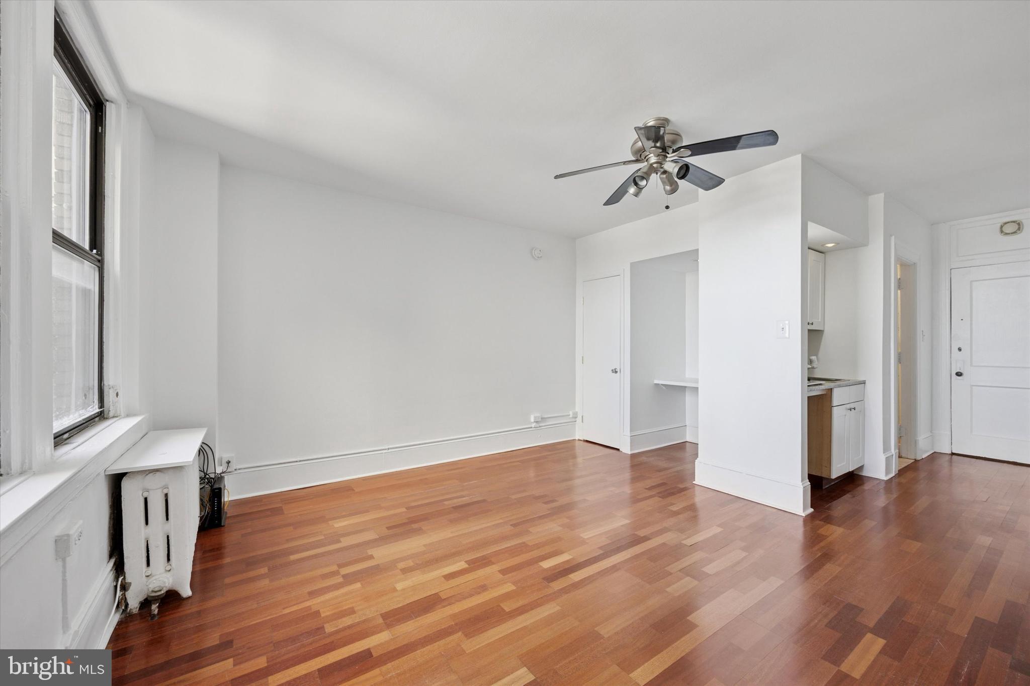 AVENUE OF THE ARTS - Residential