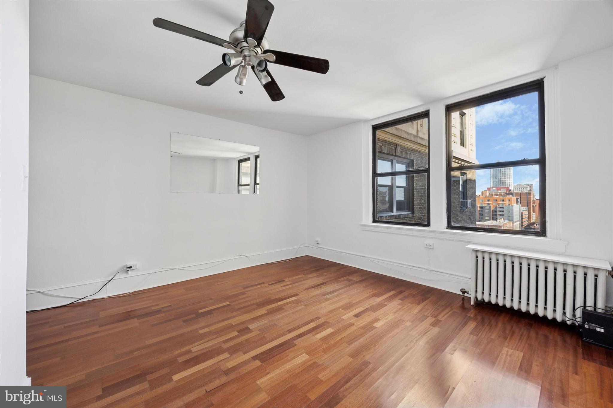 AVENUE OF THE ARTS - Residential