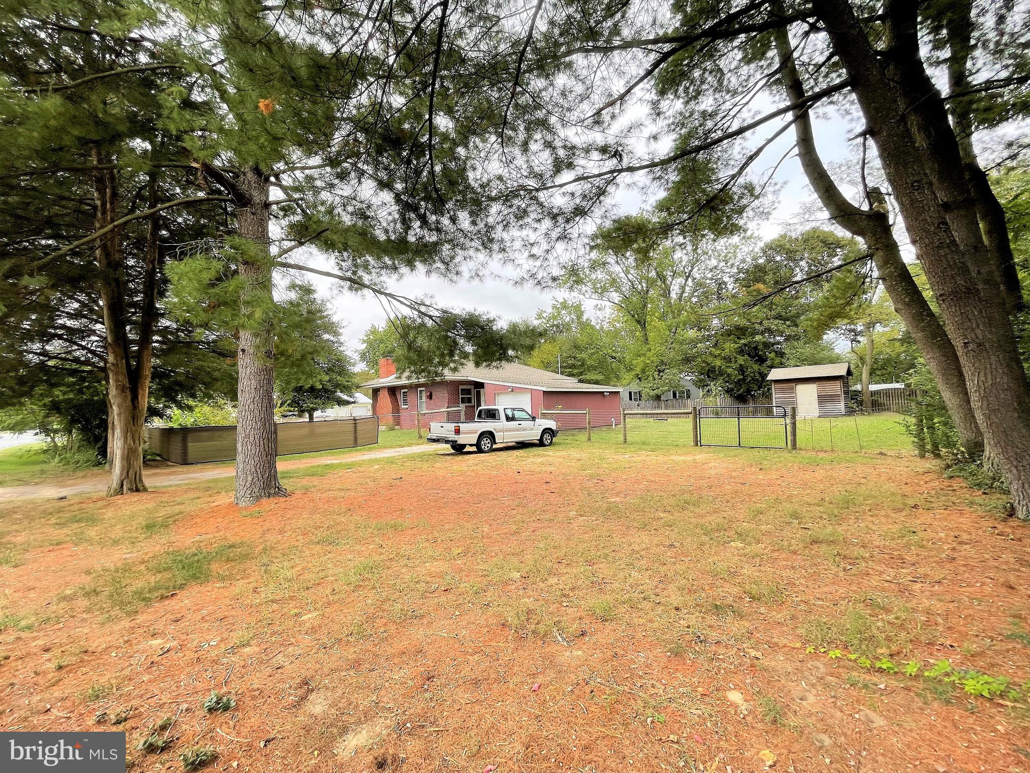 CRUMPTON - Residential