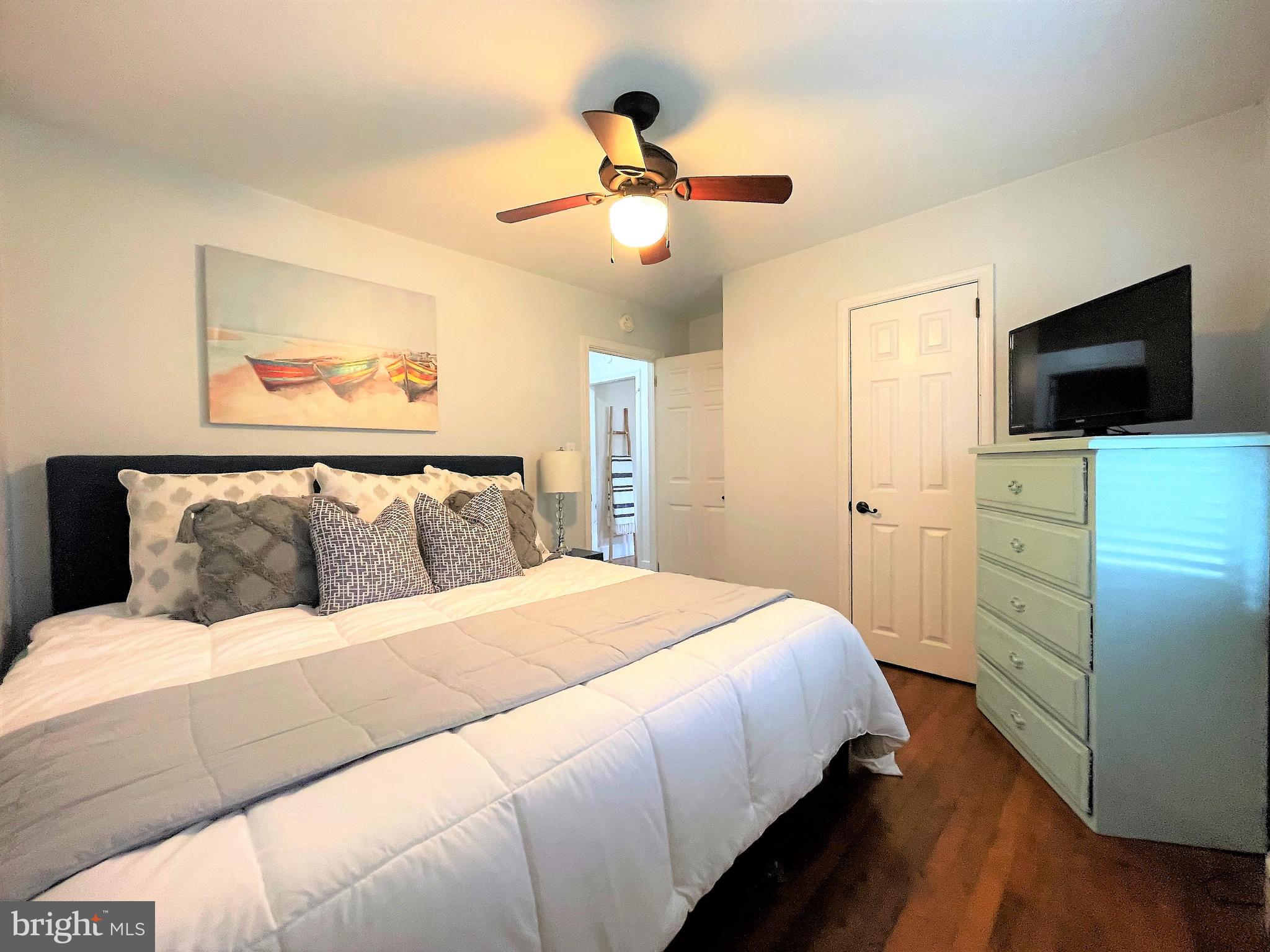 CRUMPTON - Residential