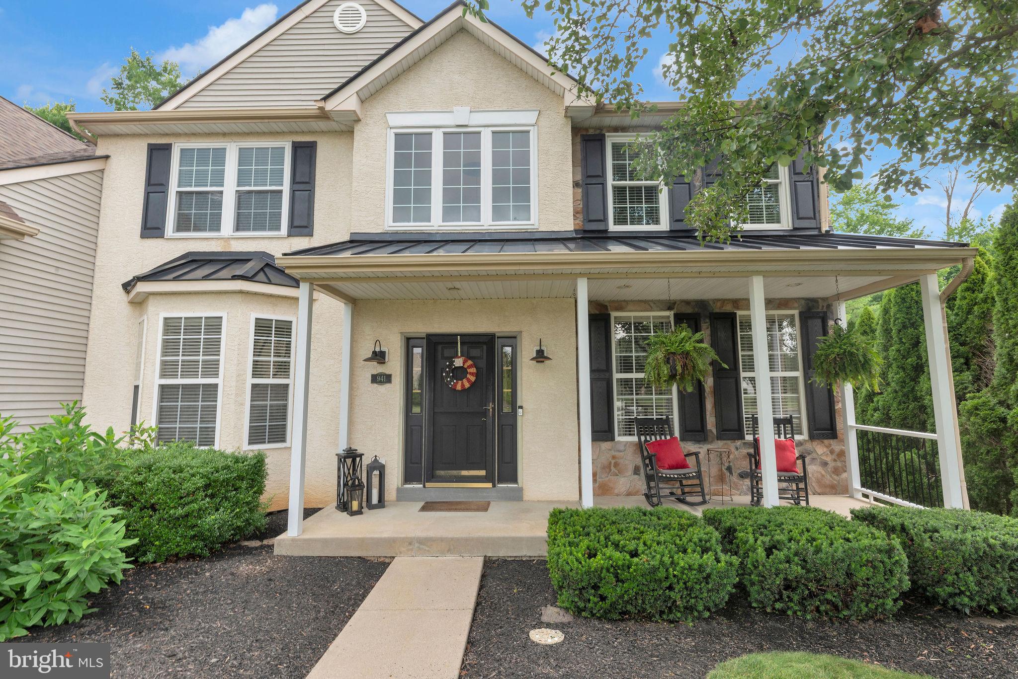 941 RED COAT FARM DRIVE