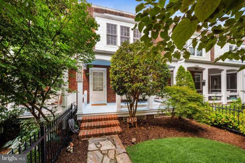 Photo of 1410 Mount Vernon Avenue, ALEXANDRIA, VA 22301 (MLS # VAAX2063572)