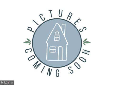 Photo of 1410 Mount Vernon Avenue, ALEXANDRIA, VA 22301 (MLS # VAAX2063572)