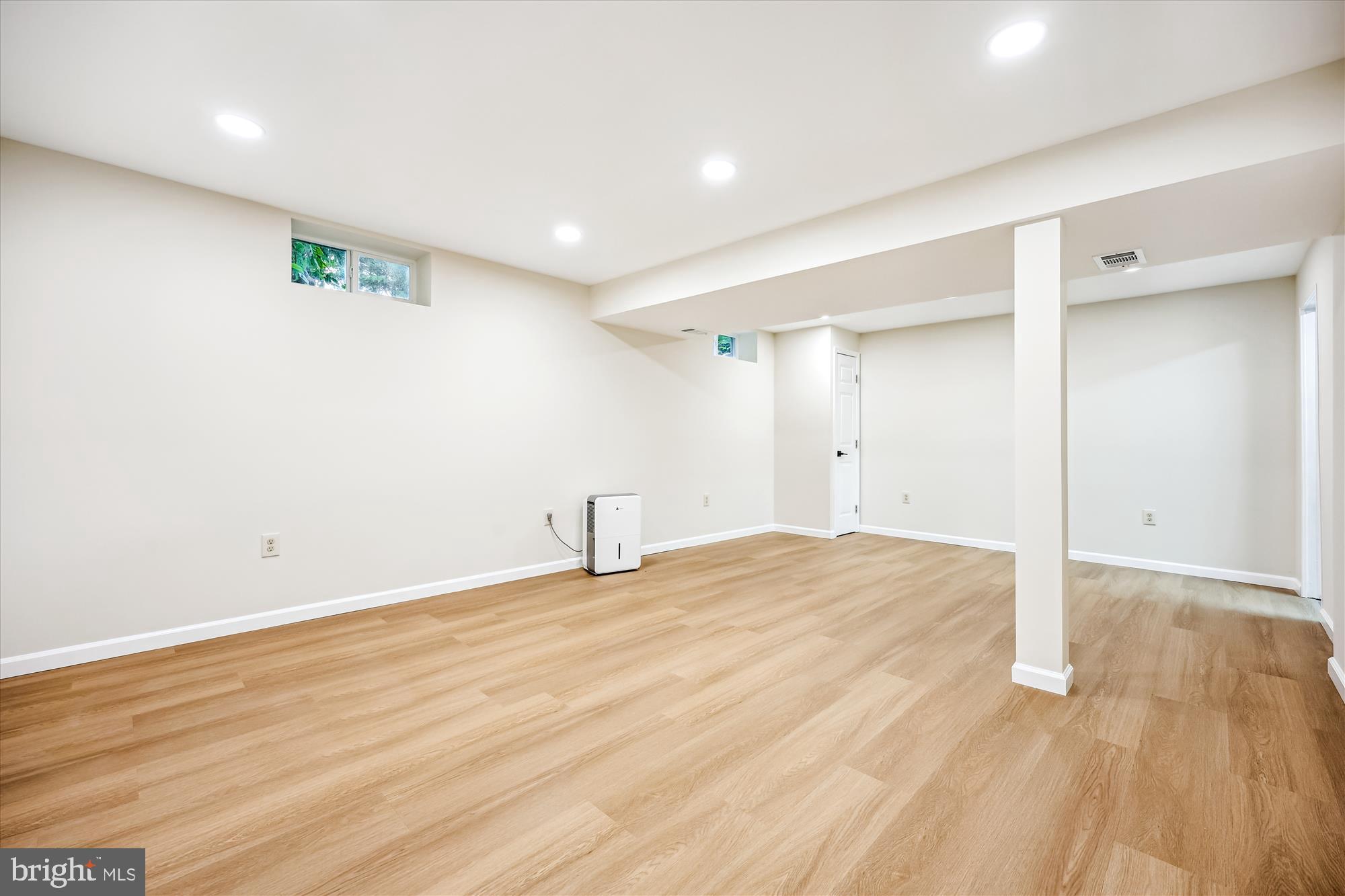 AMBER MEADOWS - Residential