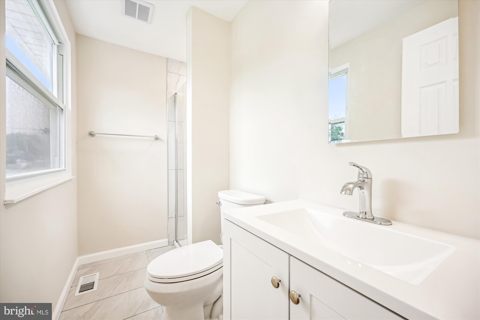 AMBER MEADOWS - Residential