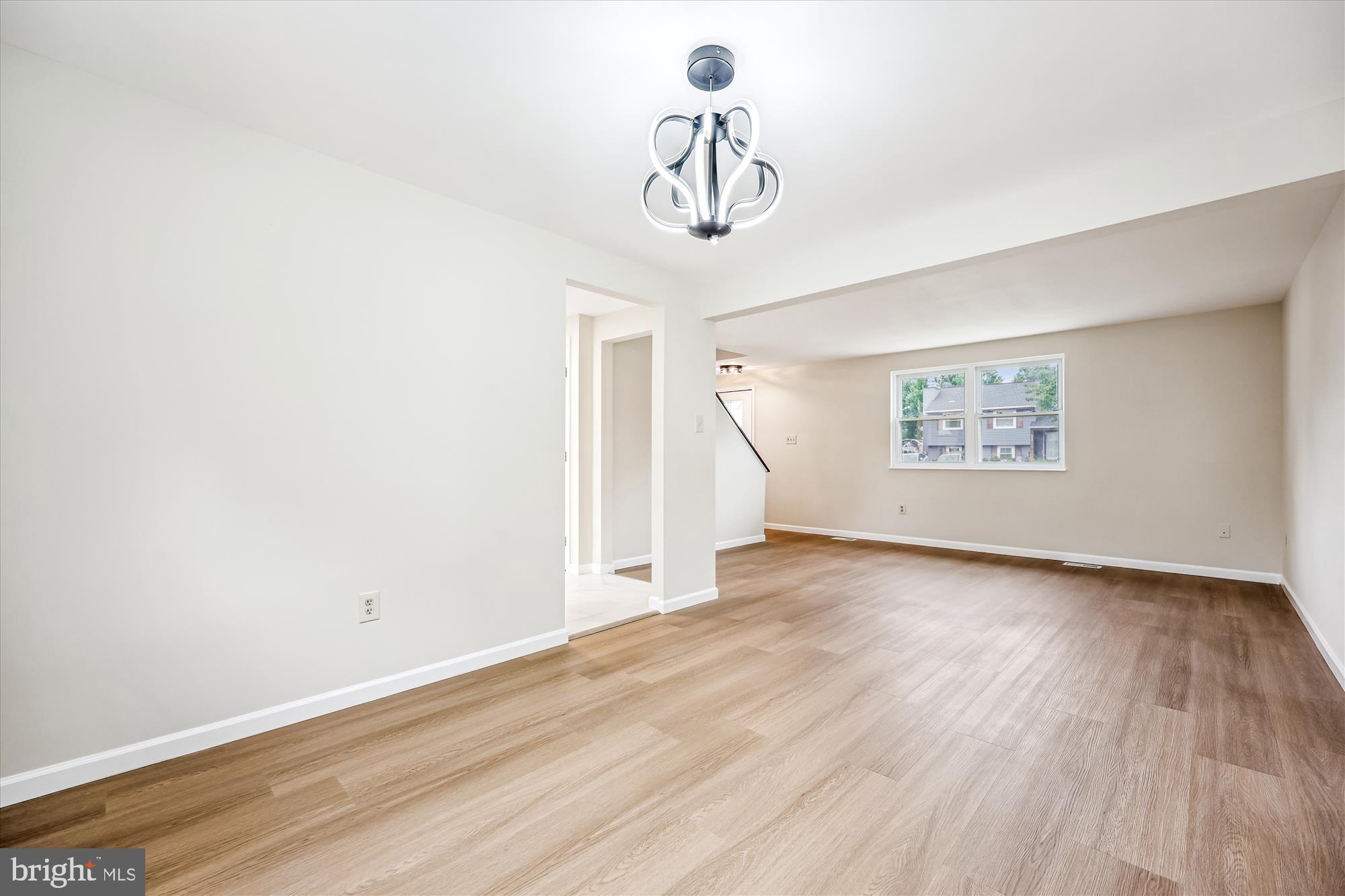 AMBER MEADOWS - Residential