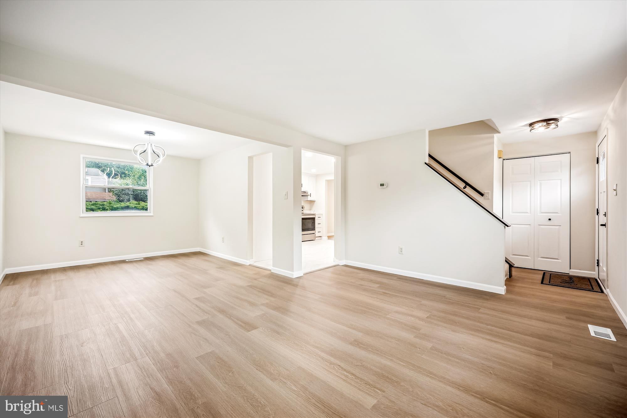 AMBER MEADOWS - Residential