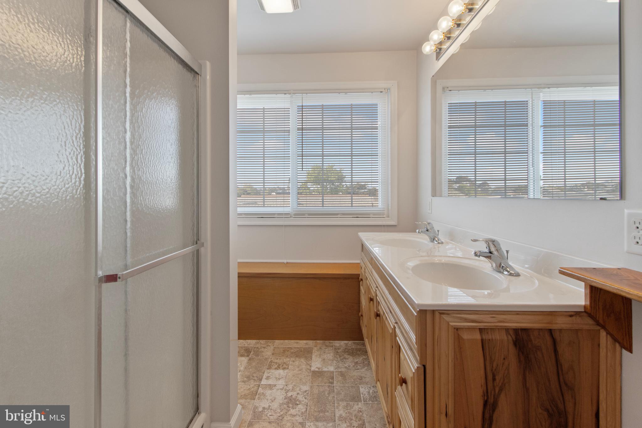 MONTEGO BAY - Residential