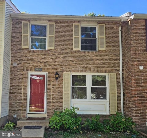Townhouse For Rent - 8135 Loving Forest Court<br/> Fairfax County, SPRINGFIELD, VA 22153