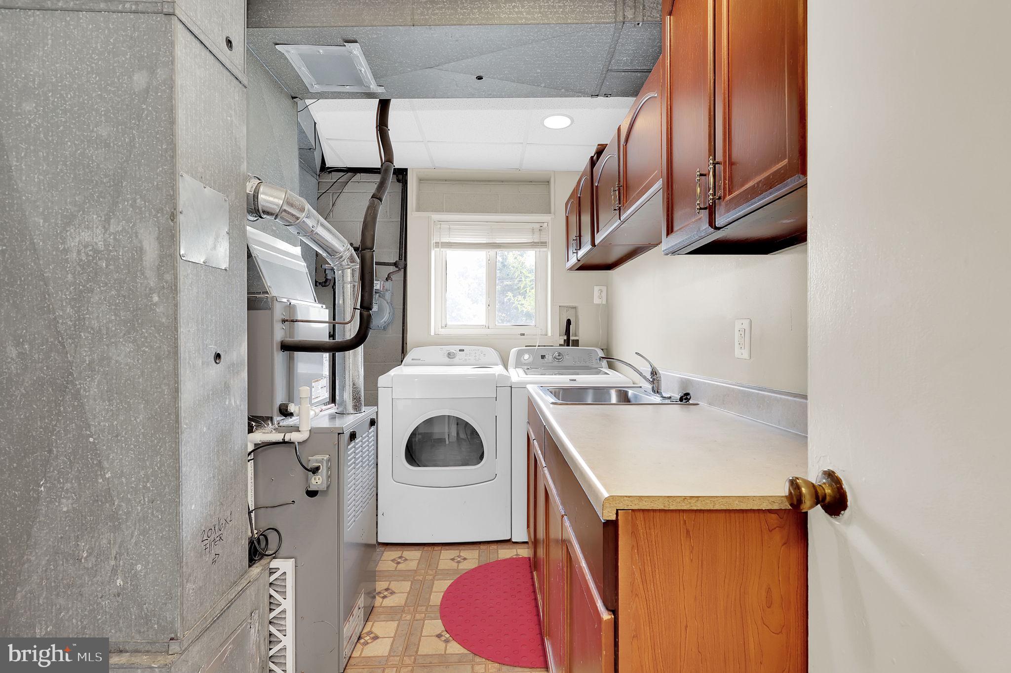 STONEYBROOK ESTATES - Residential