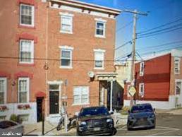 PORT RICHMOND - Residential Lease
