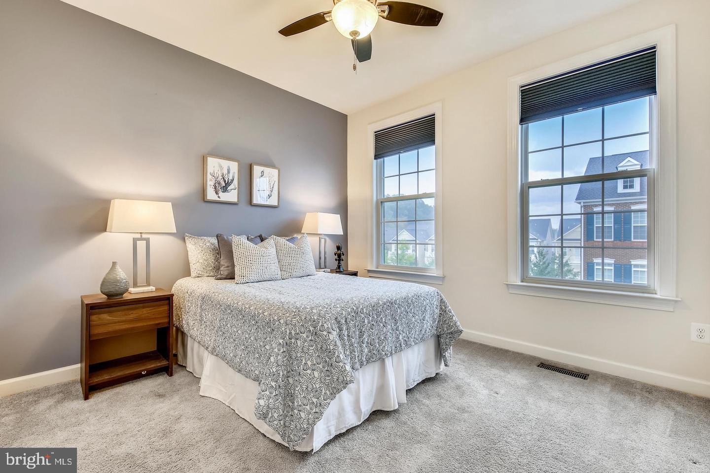 QUINCE ORCHARD PARK - Residential Lease